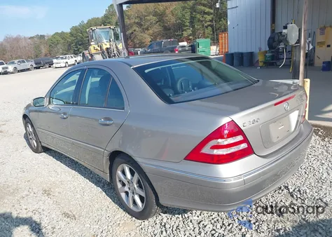 2007 Mercedes-Benz C 280 Luxury z USA, uszkodzony, nr VIN WDBRF54H87A953464
